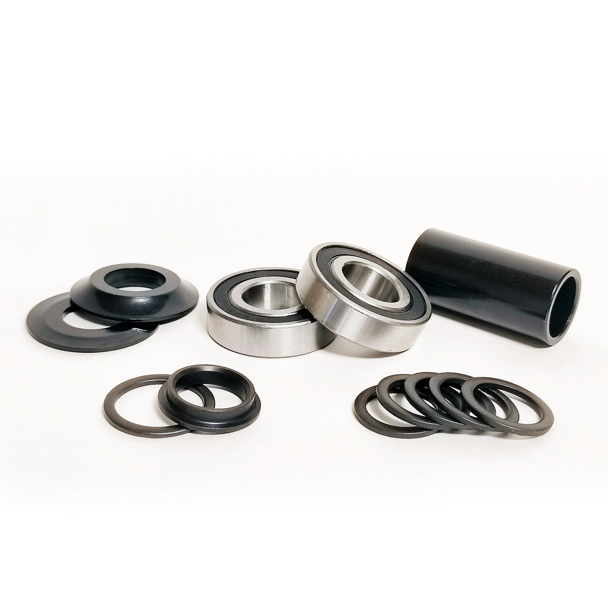 TOKI N-19 Mid Bottom Bracket - Black — ミッドBB